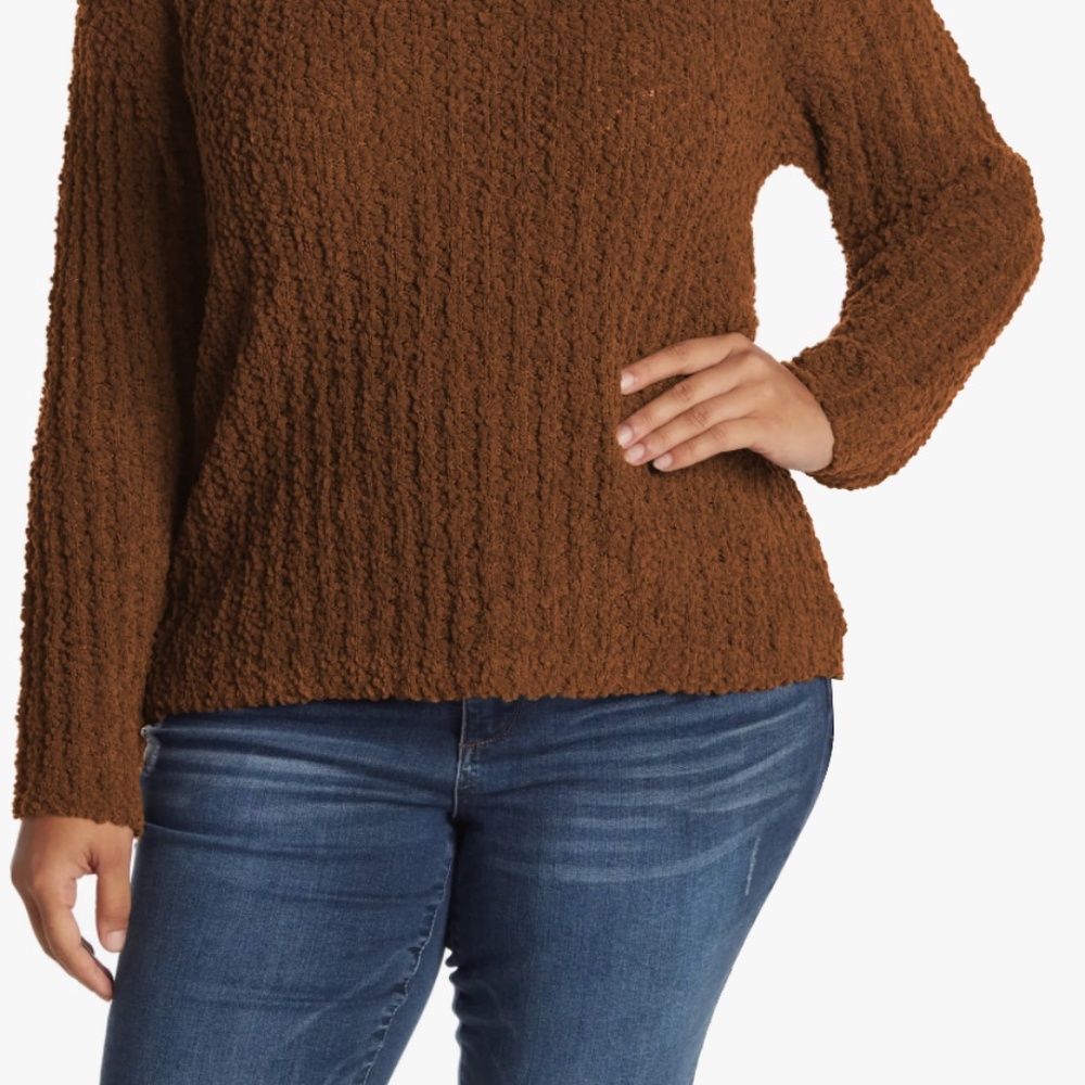 Bobeau Boucle Crew Neck Step Hem Pullover